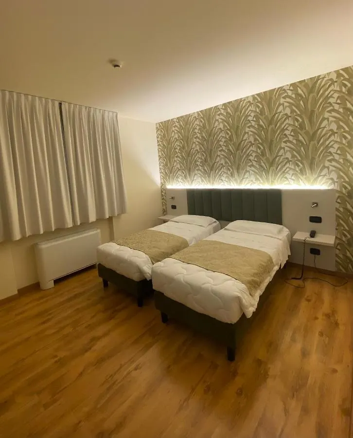 Hotel Riz B.B San Genesio ed Uniti