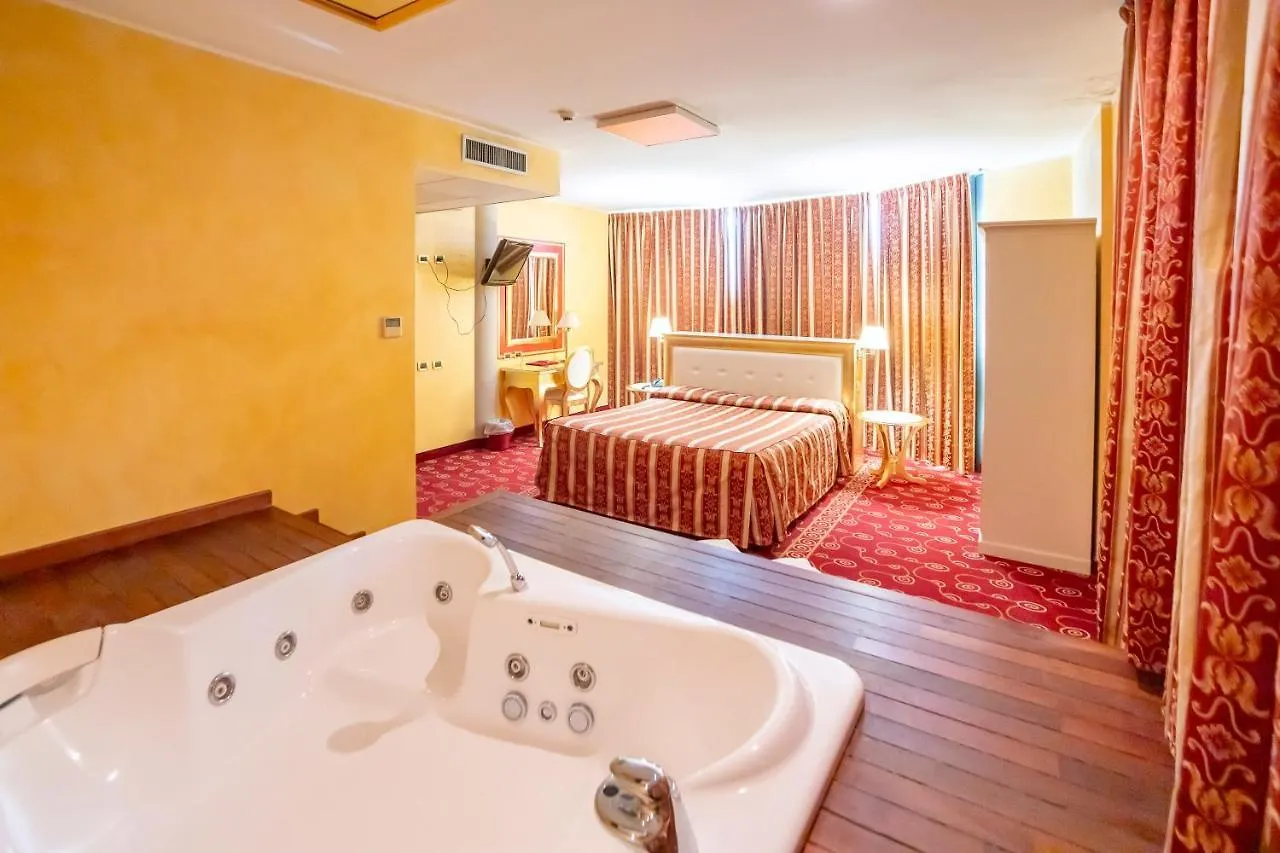 Hotel Riz B.B San Genesio ed Uniti 3*,