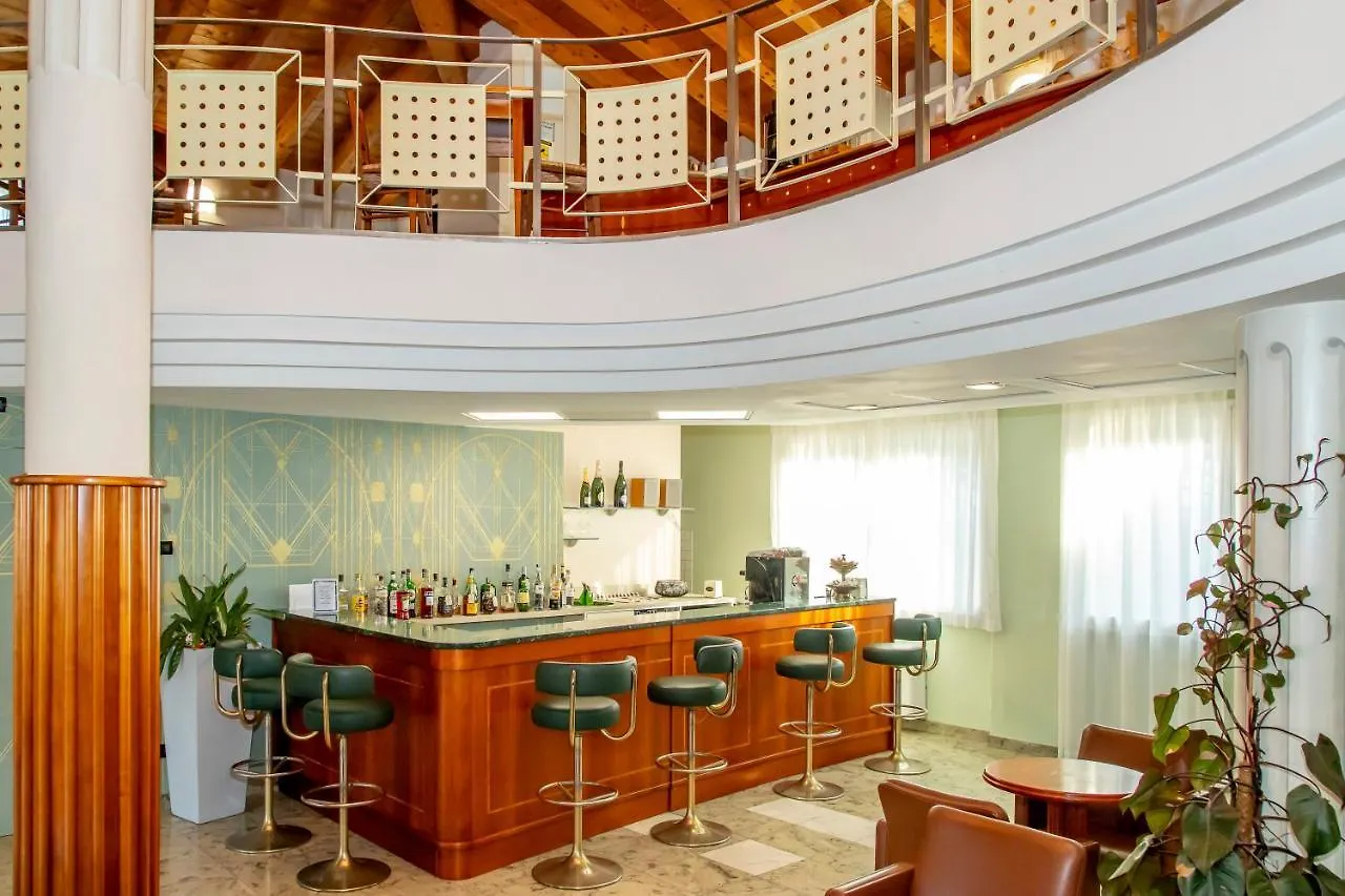 Hotel Riz B.B San Genesio ed Uniti