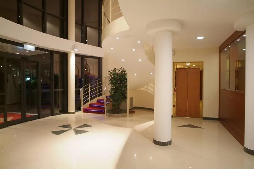 Hotel Riz B.B San Genesio ed Uniti